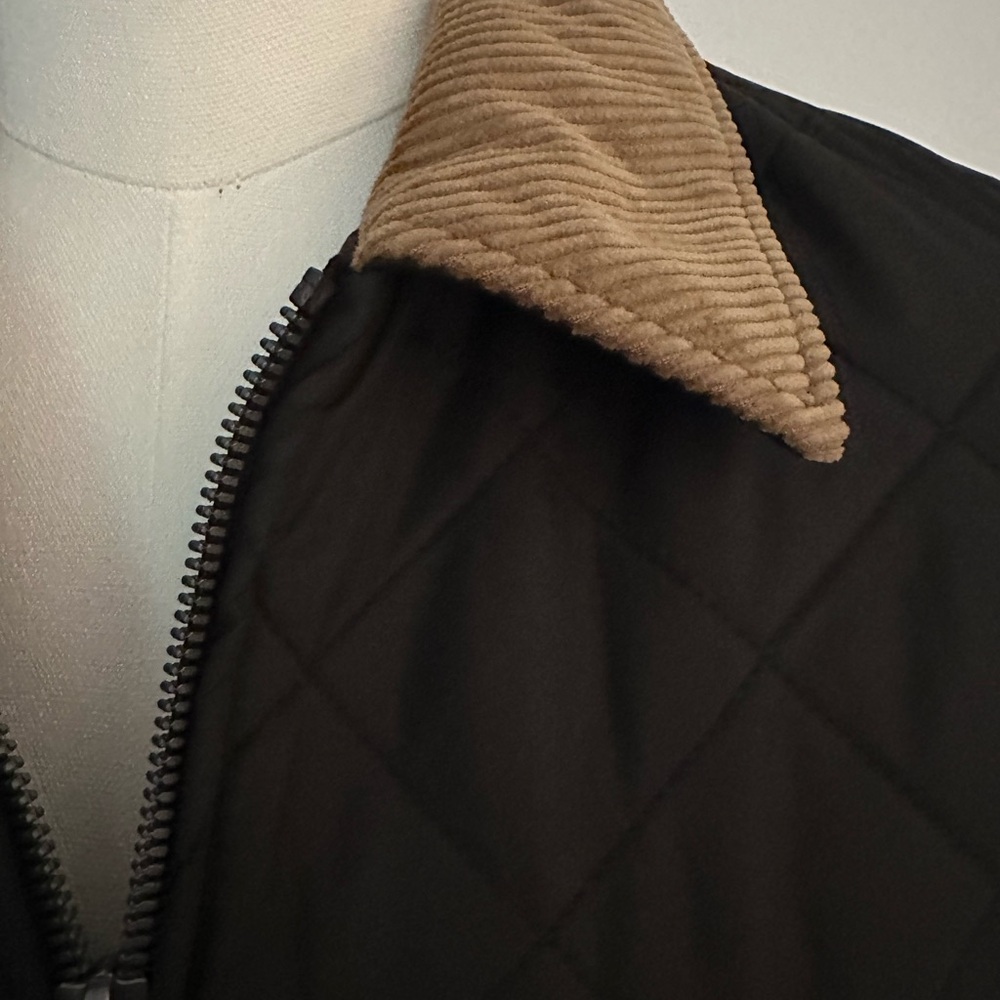Levi's Black Quilted Bomber Jacket with Brown Corduroy Collar Size Small NWT - Picture 6 of 6